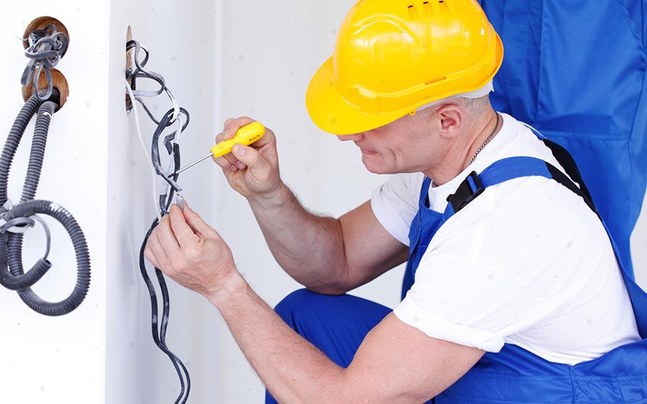 recherche électricien Fontainebleau
